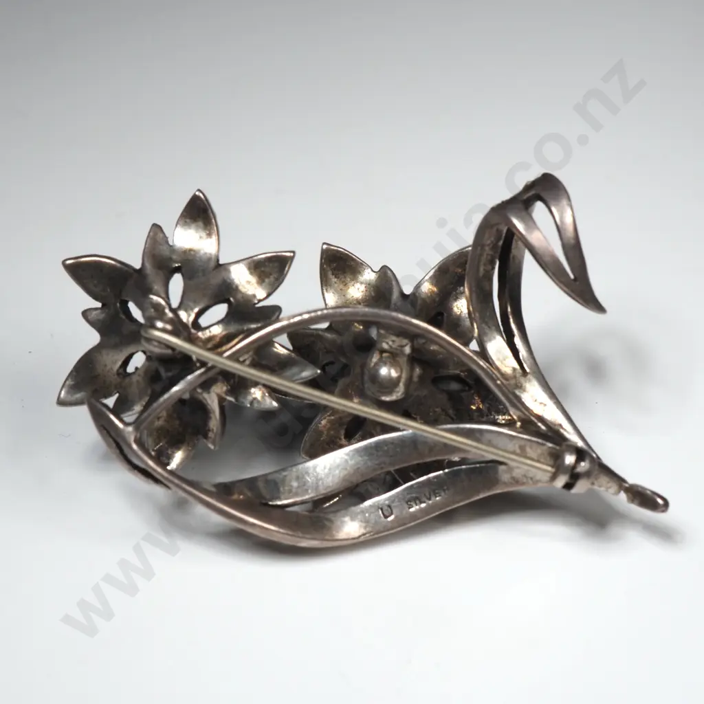 Impressive Sterling Silver Marcasite Brooch Image 1++