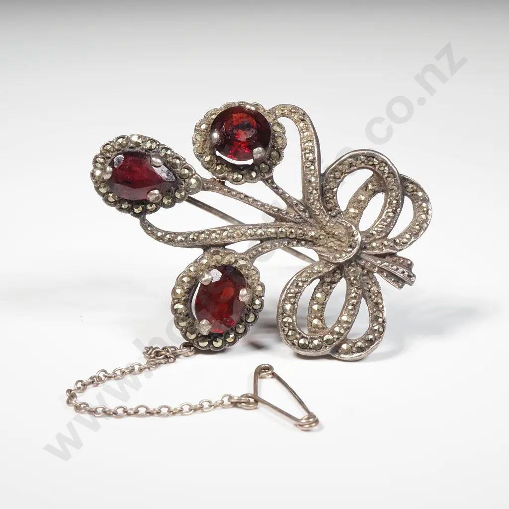 Vintage Sterling Silver & Marcasite Brooch Set w Three Garnets Image 1++