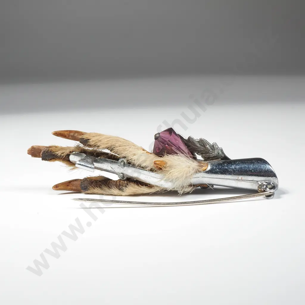 Vintage Grouse Claw Brooch Image 1++