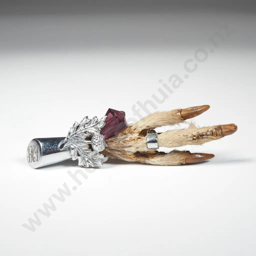 Vintage Grouse Claw Brooch Image 1++