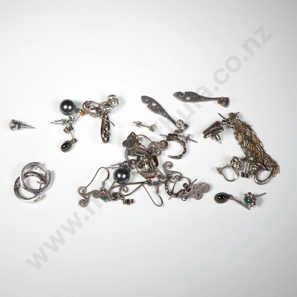 Sixteen Pairs of Sterling Silver Earrings Image 1++
