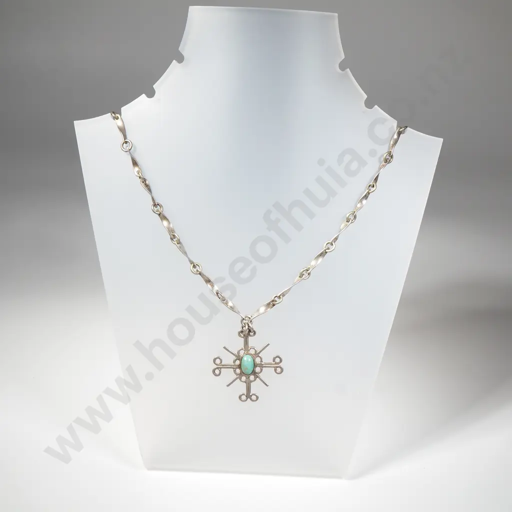 Intricate Turquoise Necklace Image 1++