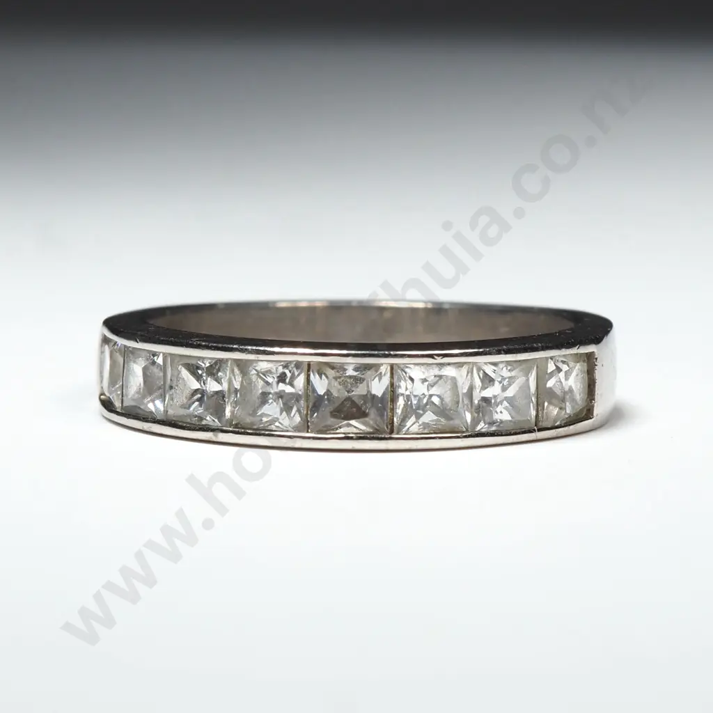 Costume Jewellery Eternity Style Ring set w White Stones Image 1++