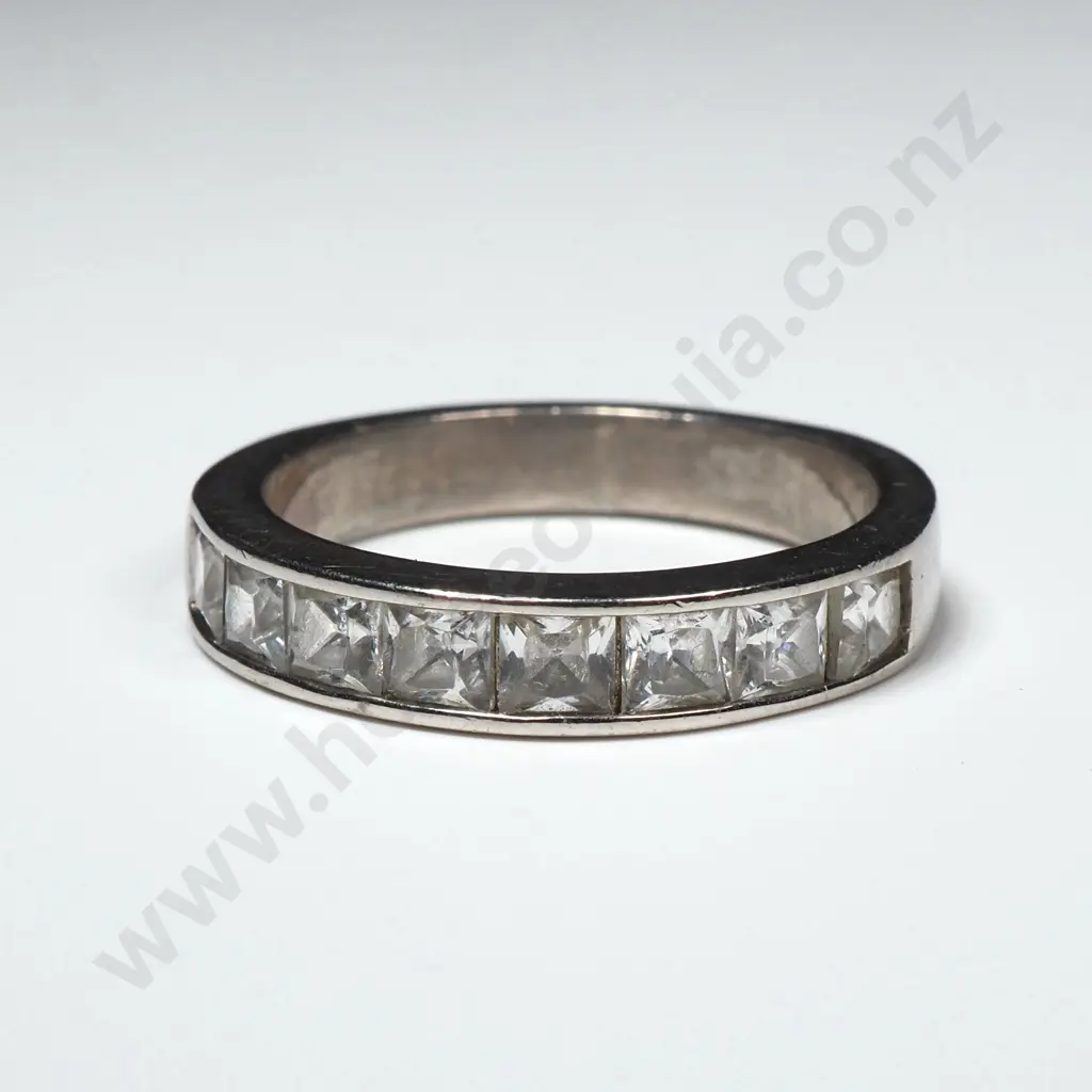Costume Jewellery Eternity Style Ring set w White Stones Image 1++