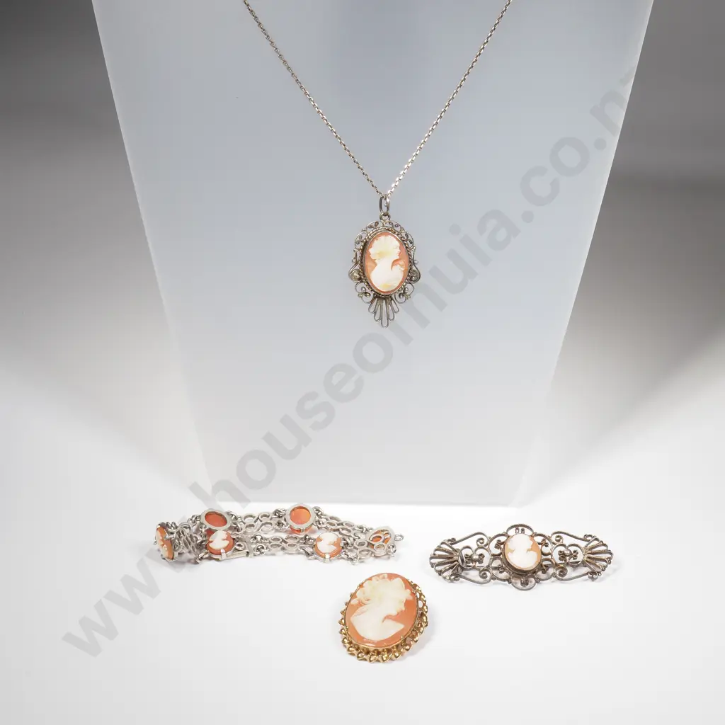 Four Vintage Sterling Silver Cameo Jewellery Items Image 1++
