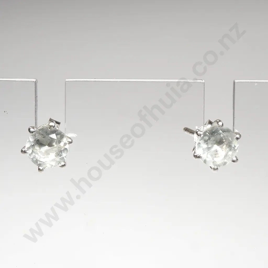 Sterling Silver Green Amethyst Studs Image 1++