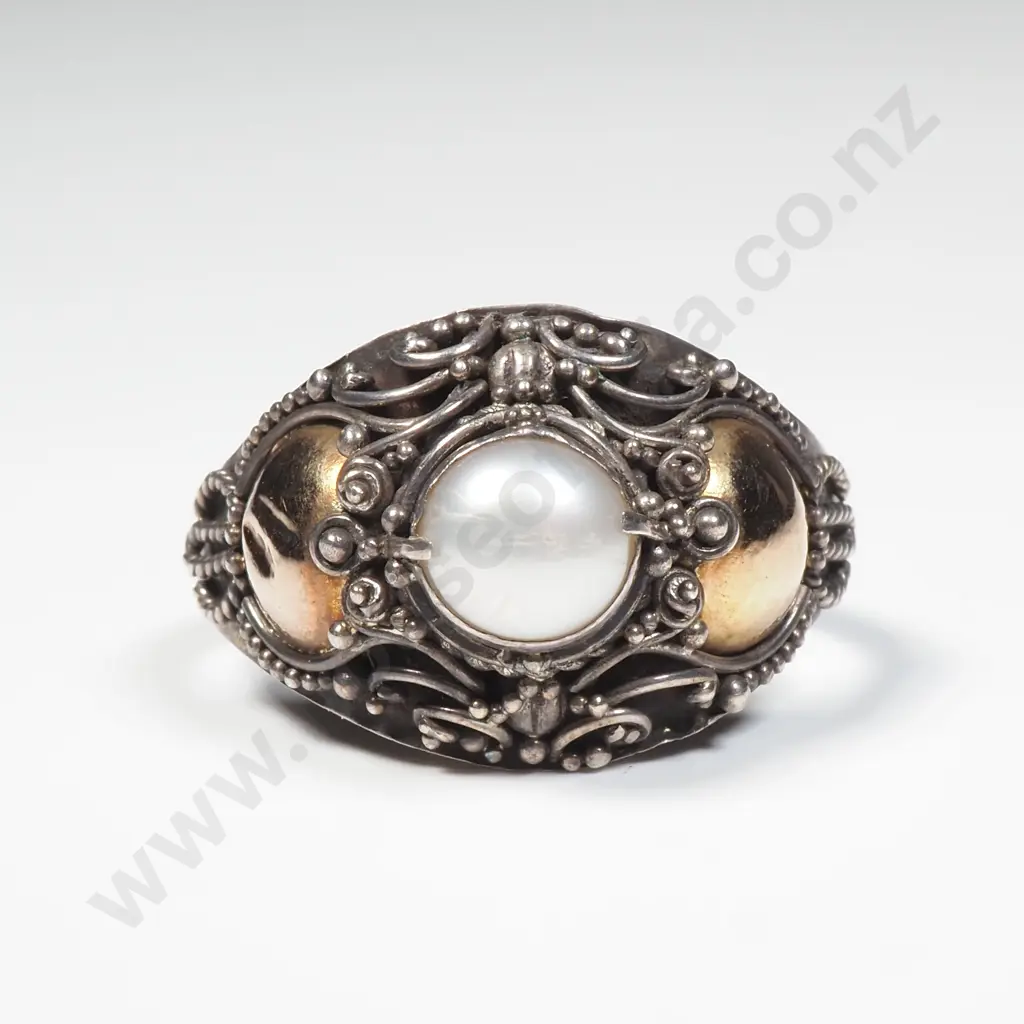 Sterling Silver Pearl Ring Image 1++