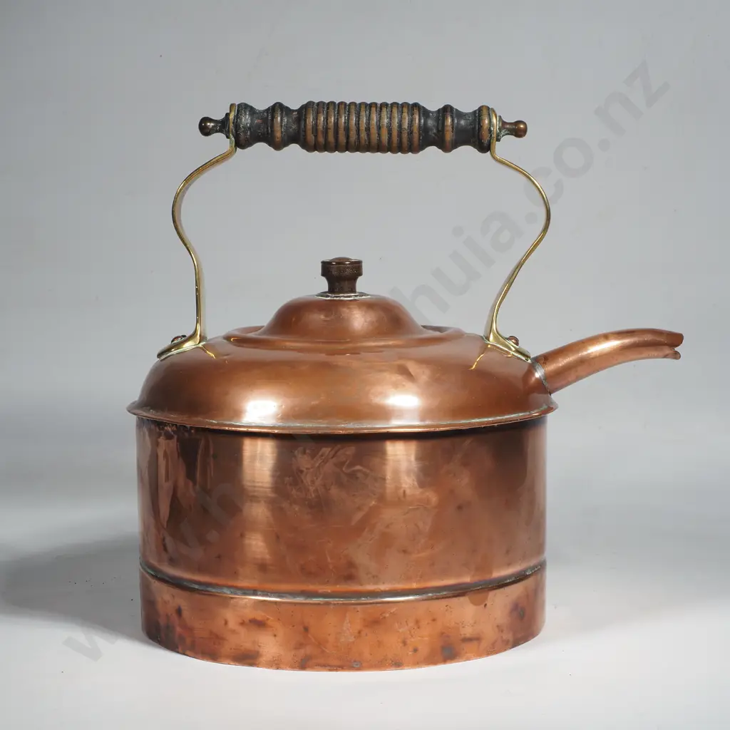 Antique Solid Copper Kettle - Circa 1930 (a/f) Image 1++
