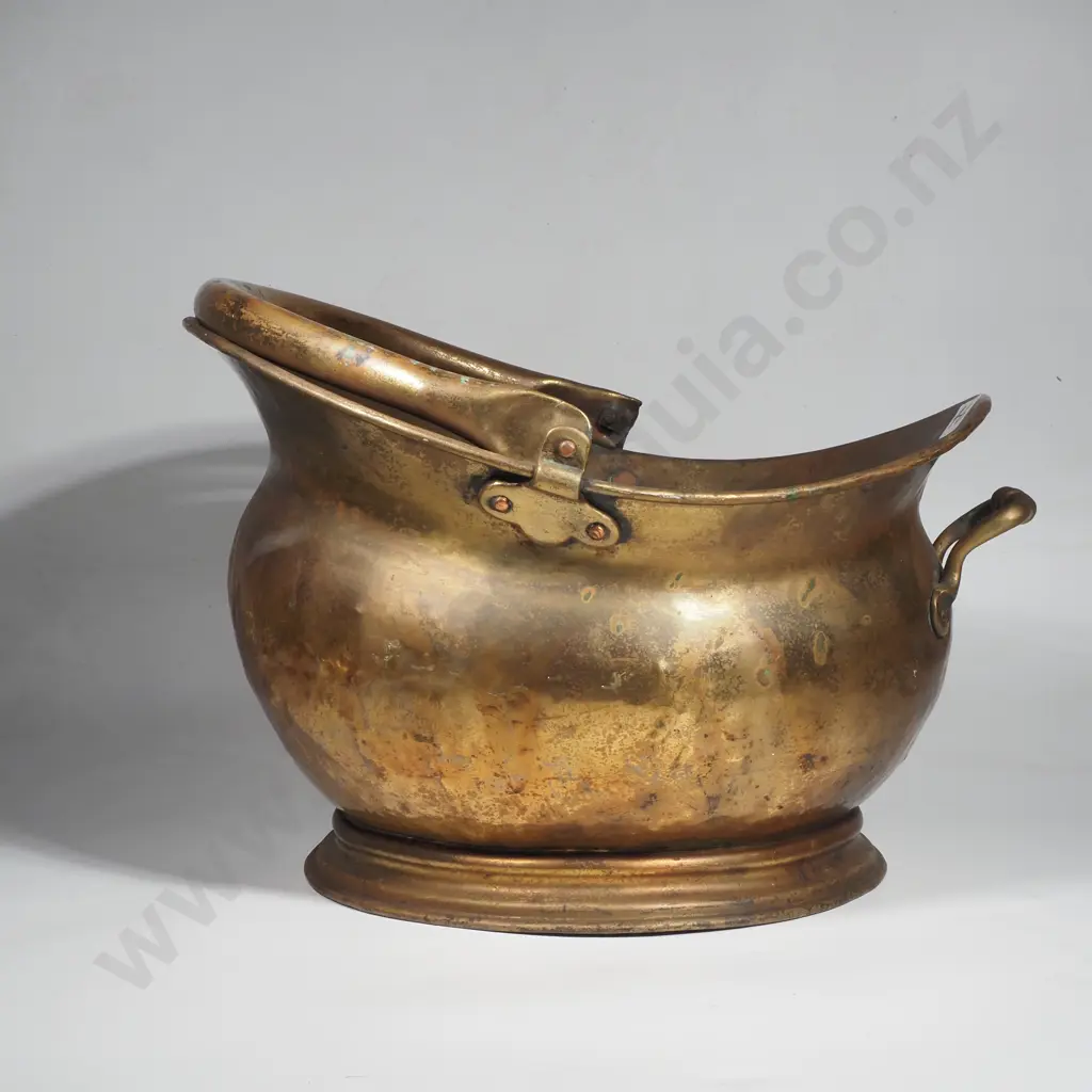 Victorian Brass Helmut Coal Scuttle Image 1++