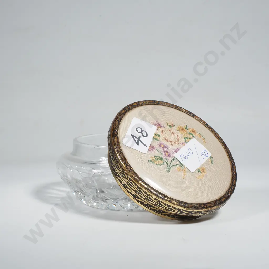 Vintage Powder Jar Image 1++