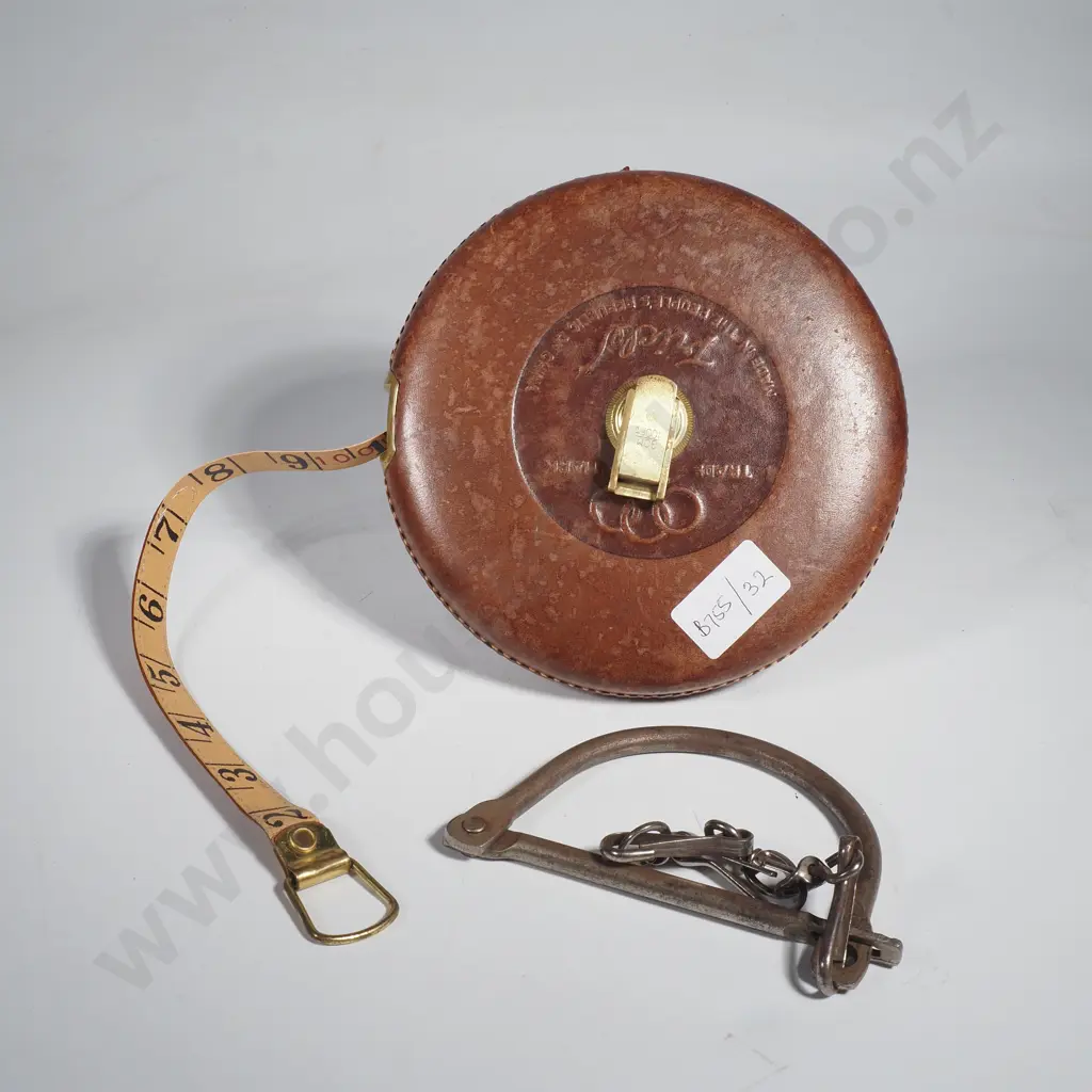 Vintage Leather Cased Manual Wind Up Measuring Tape by Tricel w Brass Hardware & Wind Up Handle, 30M or 100ft Image 1++