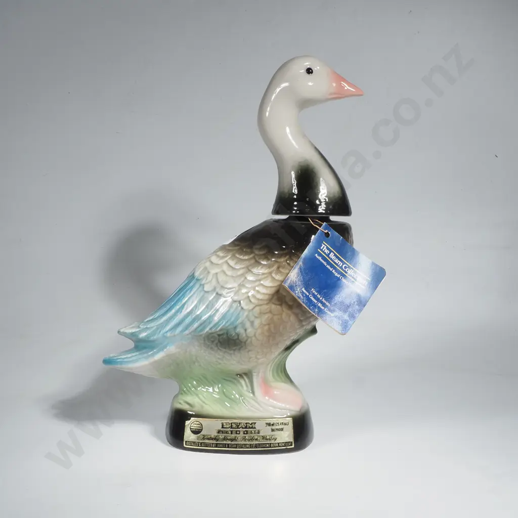 Vintage Jim Beam Snow Goose Decanter Image 1++