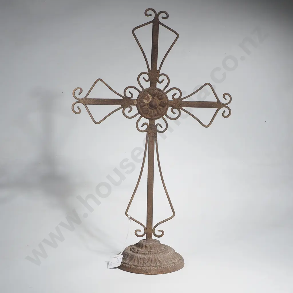 Vintage Iron Standing Cross Image 1++