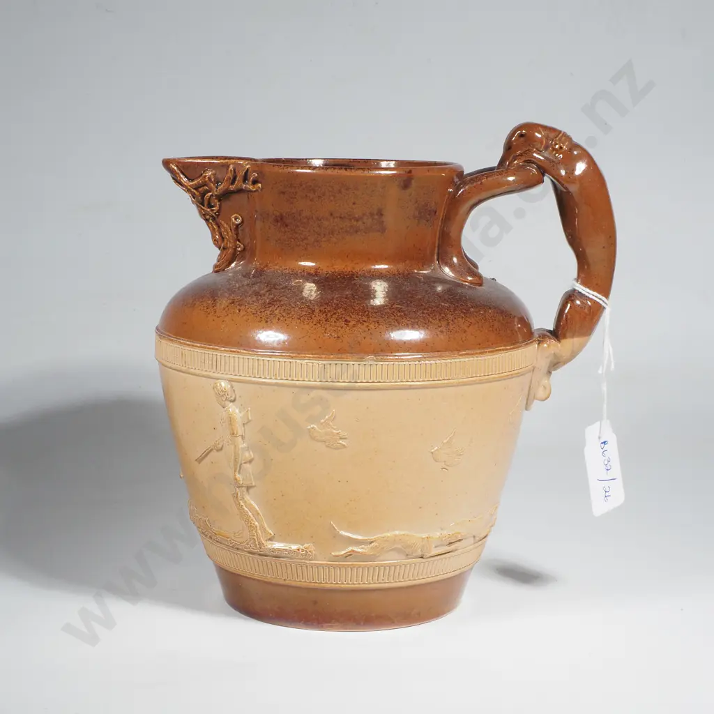 Doulton Lambeth two Tone  Hunting Jug w Figural Dog Handle Image 1++