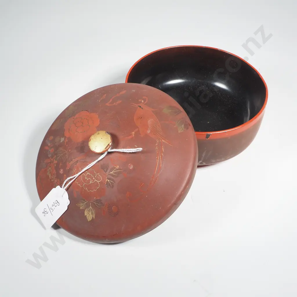 Vintage Red Lacquer Oriental Lidded Bowl Decorated w Birds & Flowers Image 1++