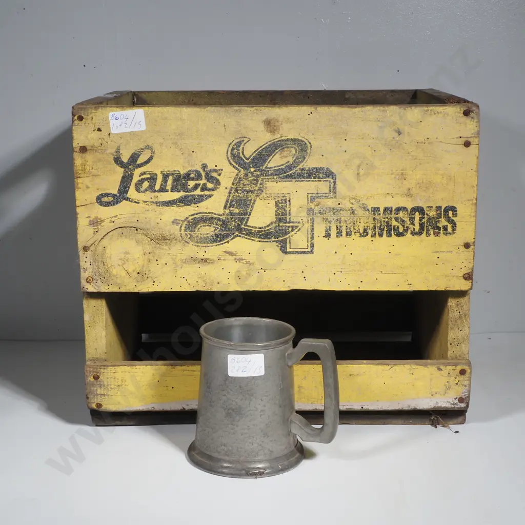 Vintage NZ Lane's & Thompsons Wooden Beverage Crate w Pewter Tankard Image 1++