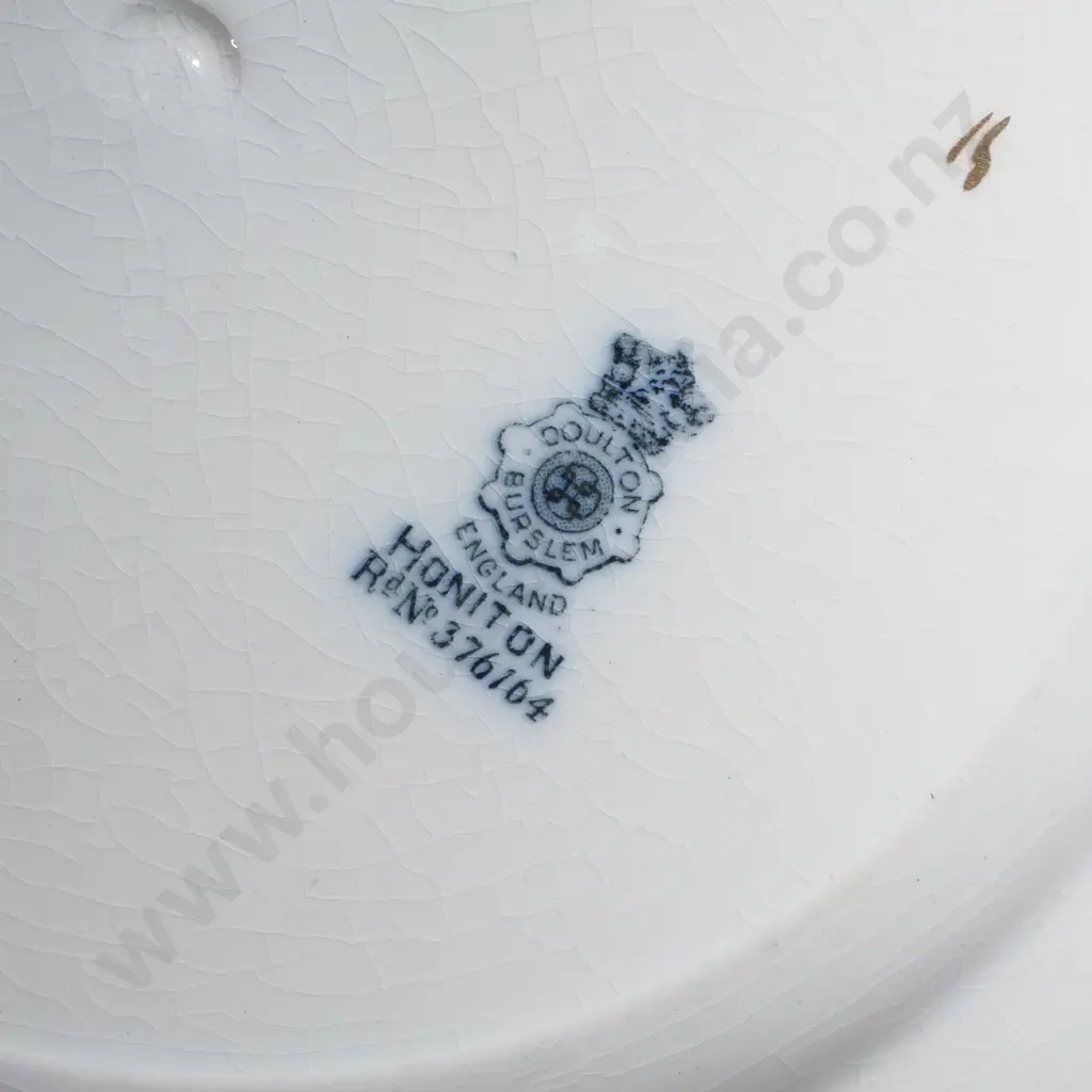 6 x Doulton Burslem Honiton Pattern Plates Image 1++