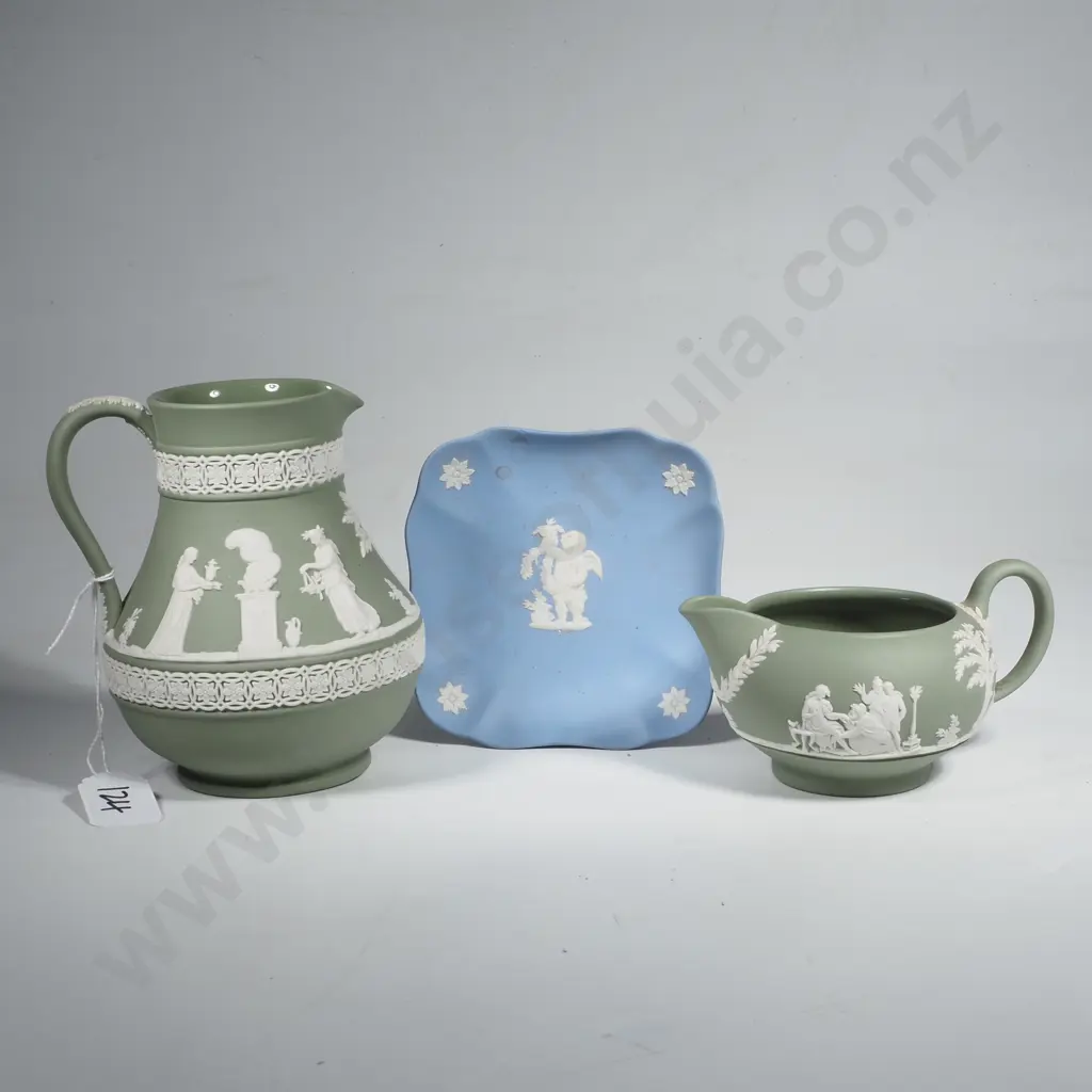 Two Green Jasperware Jugs & a Blue Jasperware Pin Dish Image 1++