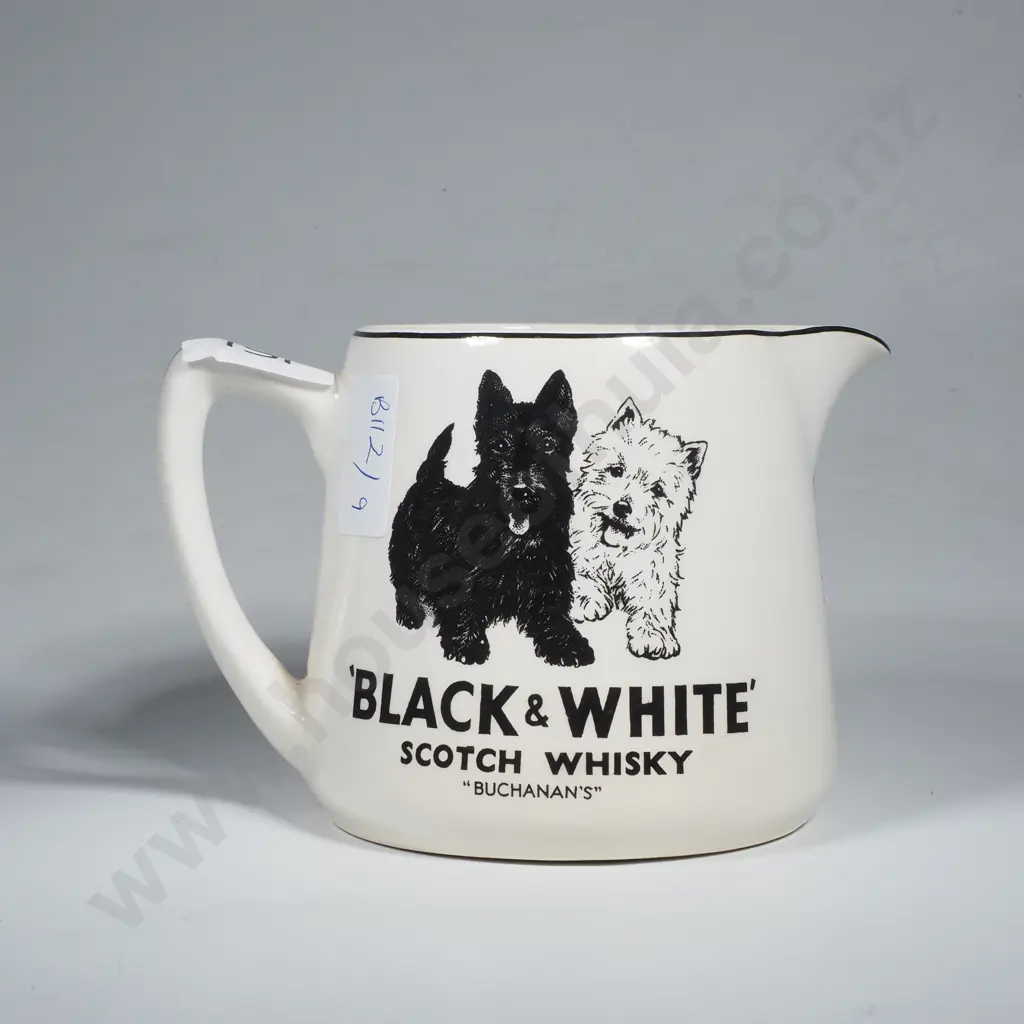 Black & White Scotch Whiskey Jug Image 1++