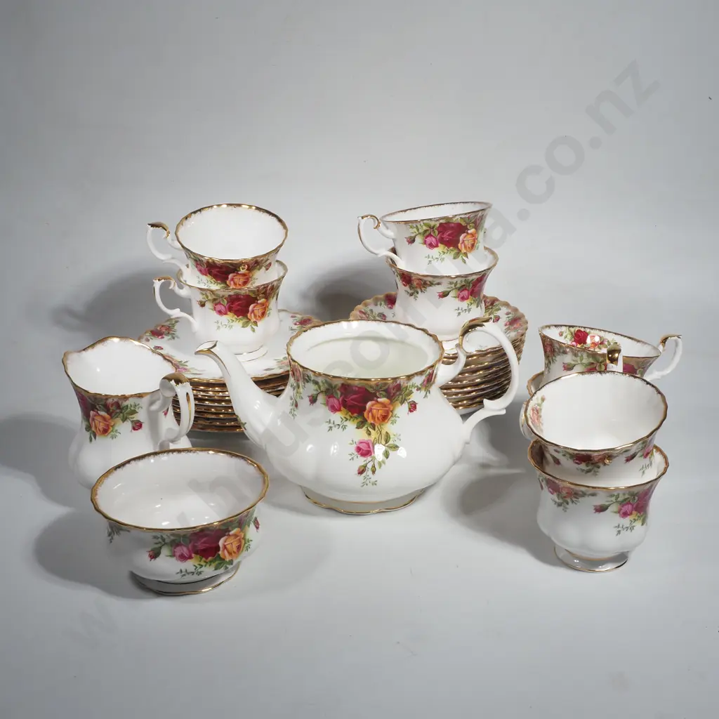 Royal Albert 'Old Country Roses' Tea Set Comprising Teapot, Jug, Sugar Bowl, Eight Cups, Saucers & Plates Image 1++