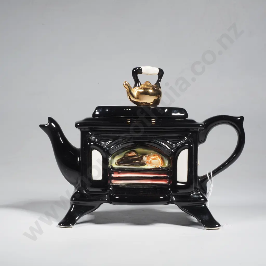 Paul Cardew Designed Novelty Teapot in the Form of A Wood Burning Stove w Morris Minor Lid Image 1++