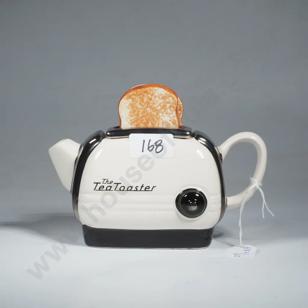 Swineside Potteries,The Teapottery 'Tea Toaster' Novelty Teapot Image 1++