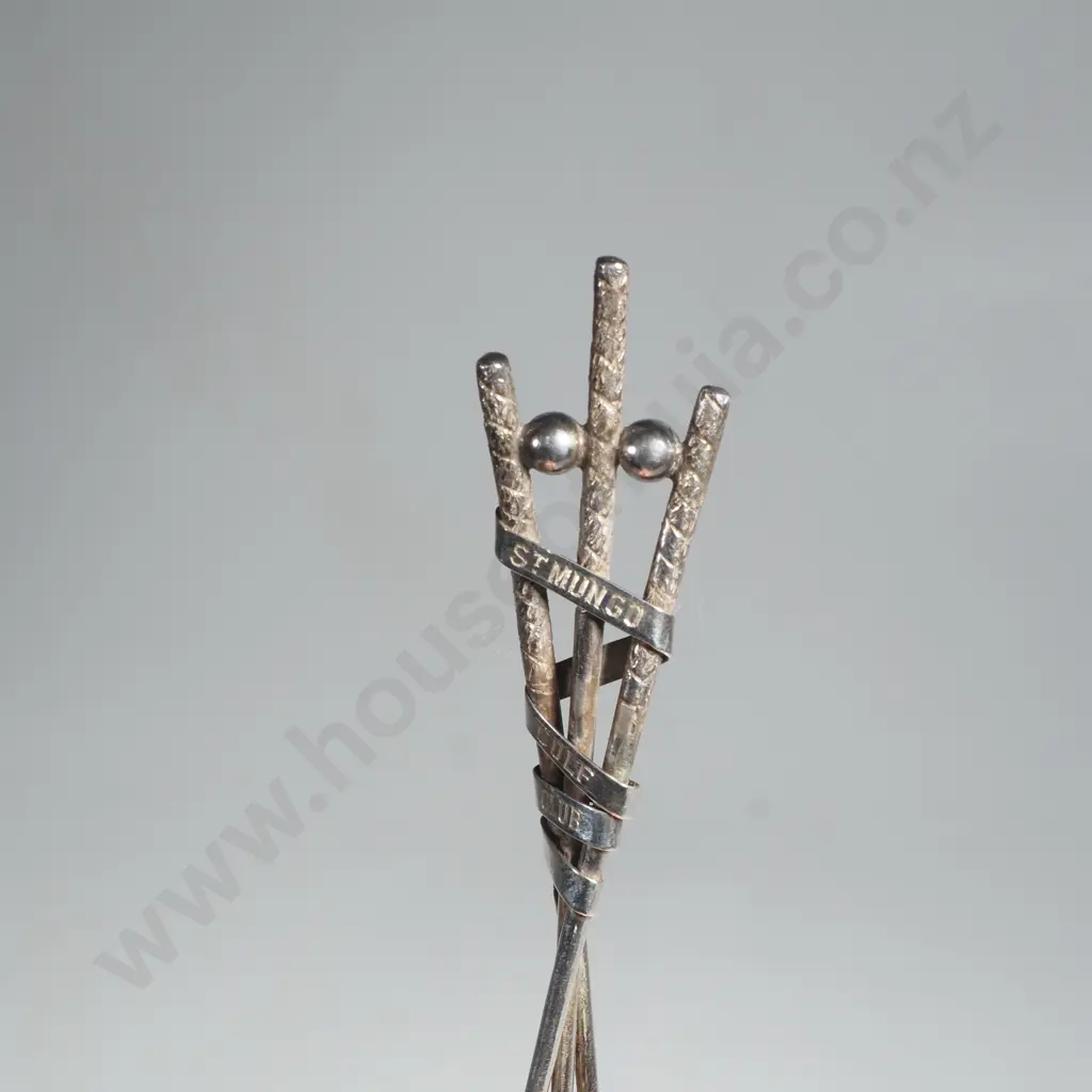 Cased Sterling Silver Scottish Spoon - Glasgow 1928 Image 1++