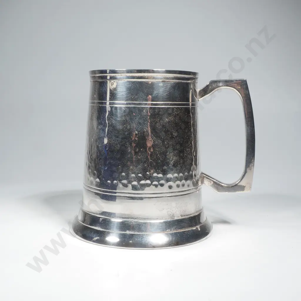 Boxed Silver Plate One Pint Tankard Image 1++