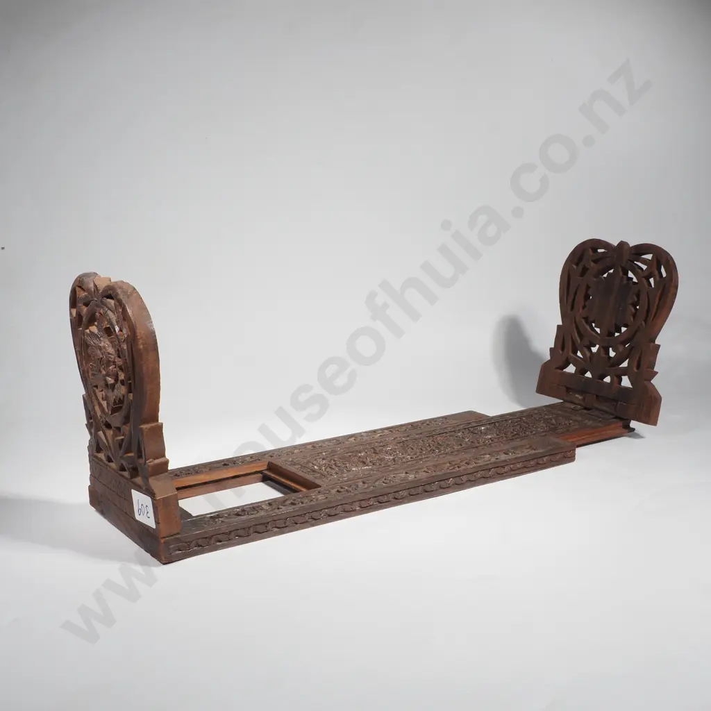 Vintage Hand Carved Wooden Bookslide/ Expandable Book Ends w Ornate Floral & Leaf Pattern Image 1++