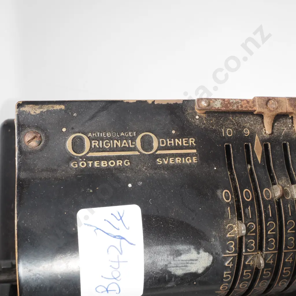 Antique Aktiebolaget Goteborg Manual Calculator  Image 1++