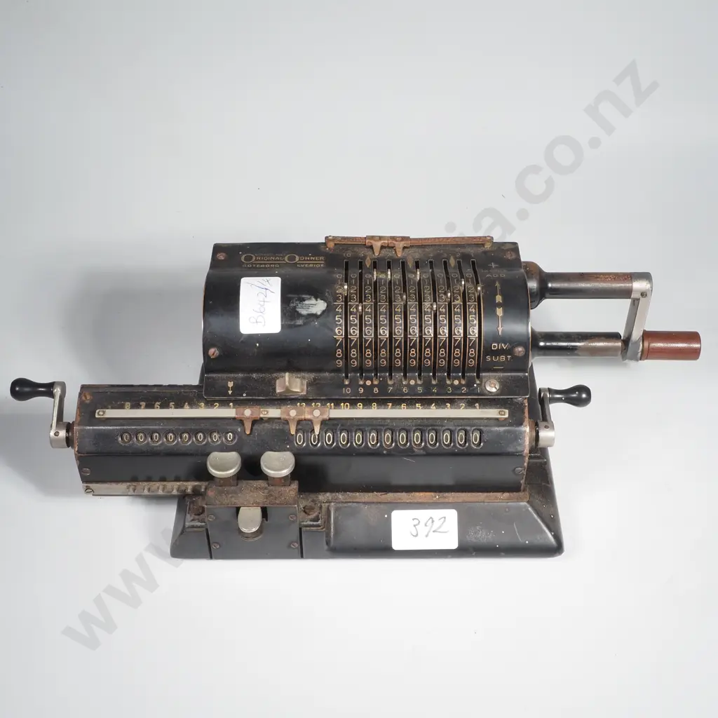 Antique Aktiebolaget Goteborg Manual Calculator  Image 1++