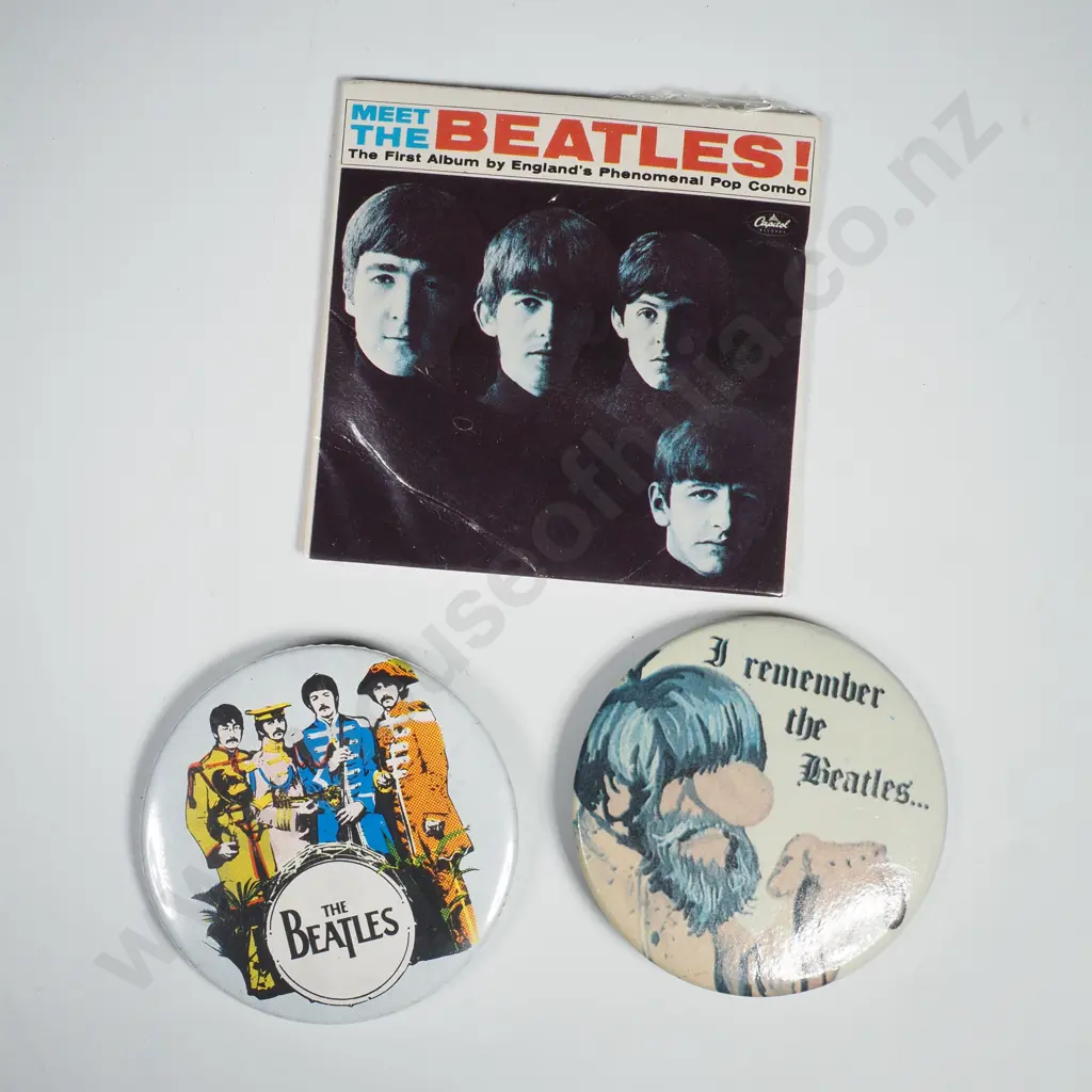 The Beatles Miniature Album Collection plus 2 x Lapel Badges Image 1++