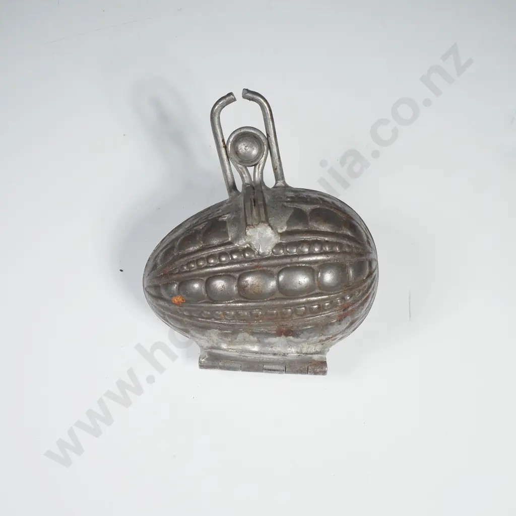 Antique Anton Reiche Chocolate Easter Egg Tin HInged Mold Retailed by Bramick & Co. London Image 1++
