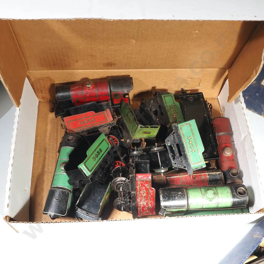 Three Hornby O Gauge Engines & Two More A/F  & a Empty Hornby Train Box Image 1++