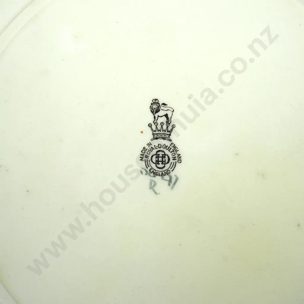 Vintage Royal Doulton 'The Jester' Cabinet Plate Image 1++