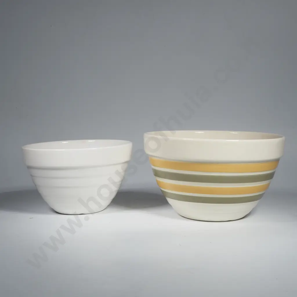 Vintage Crown Lynn Pottery Beehive Bowls Image 1++