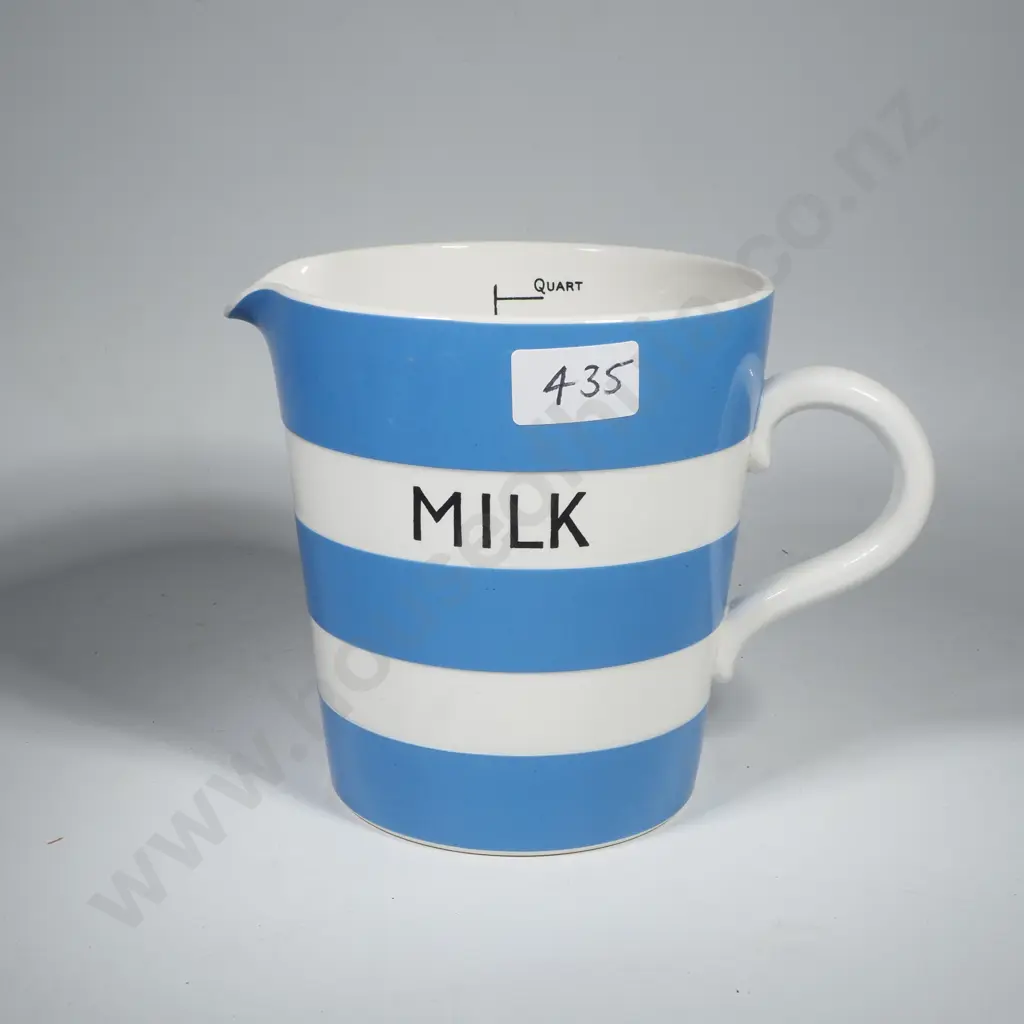 Vintage TG Green- 1 Quart Measuring Jug in Blue (Green Sheild Mark) Image 1++