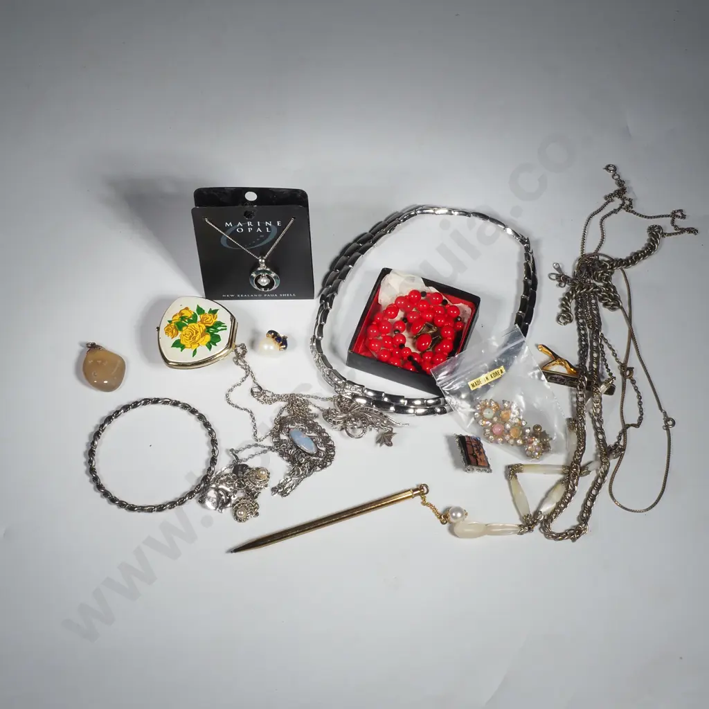 Assorted Costume Jewellery  Image 1++