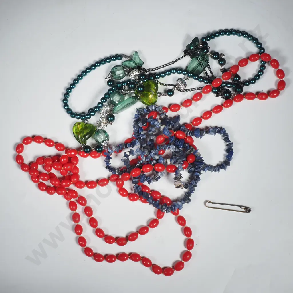 Assorted Costume Jewelry - Necklaces  Image 1++