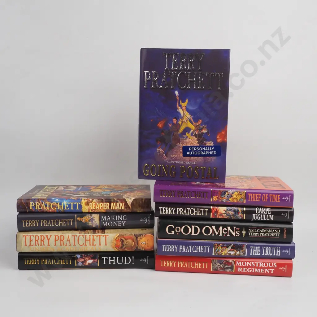 Collection of Ten Terry Pratchett Books, One Signed Image 1++