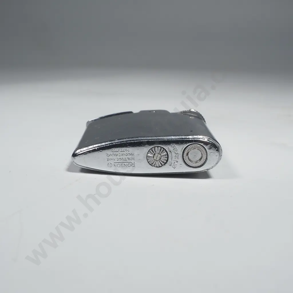 Ronson Varaflame Lighter Image 1++