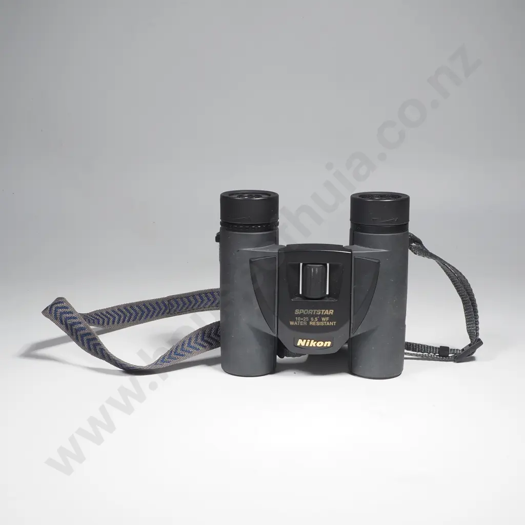 Nikon Sportstar Water Resistant Binoculars 10 x 25 WF Water Resistant Image 1++