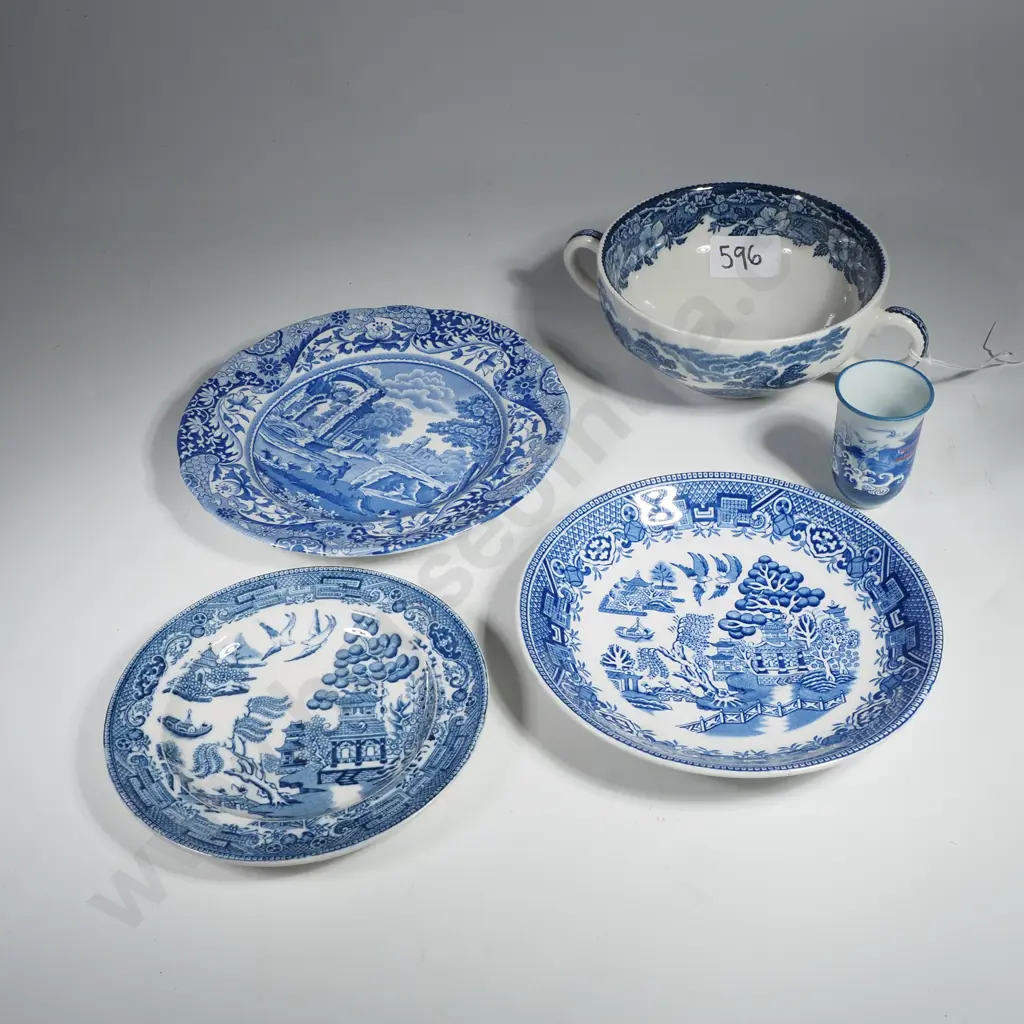 Four Items of Assorted Blue & White China & a Japanese  Cup inspired by  the Willow Pattern & Great Wave Image 1++