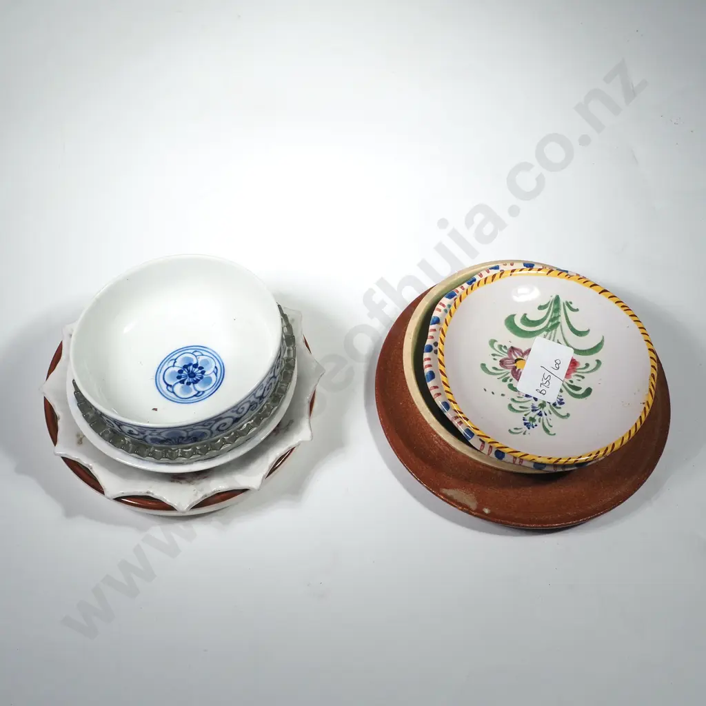 Collection of Eight Small Pin Dishes Image 1++