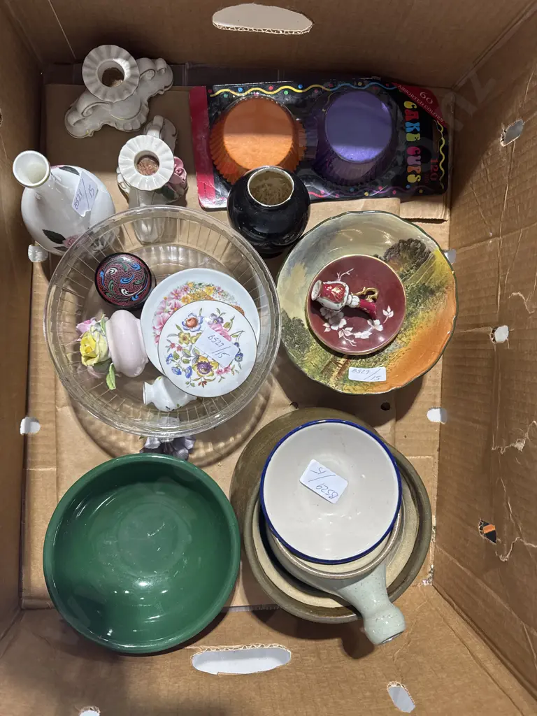 Large Assortment of Pottery & Porcelain Items - Some a/f Image 1++