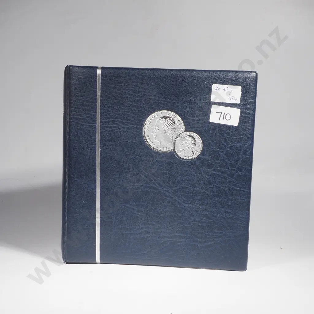 Numis Coin Album w Five Sheets  Image 1++