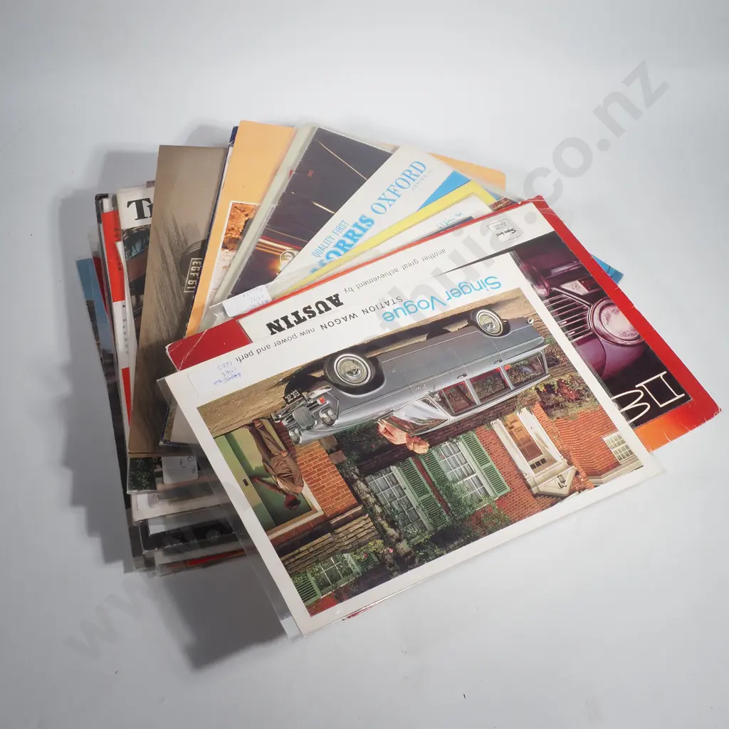 A Collection of Motor Vehicle Brochures - mainly British/European models Image 1++