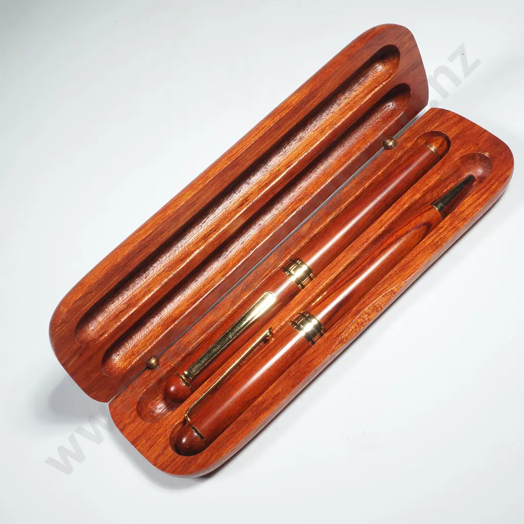 Cased Pair of Wooden Pens Image 1++