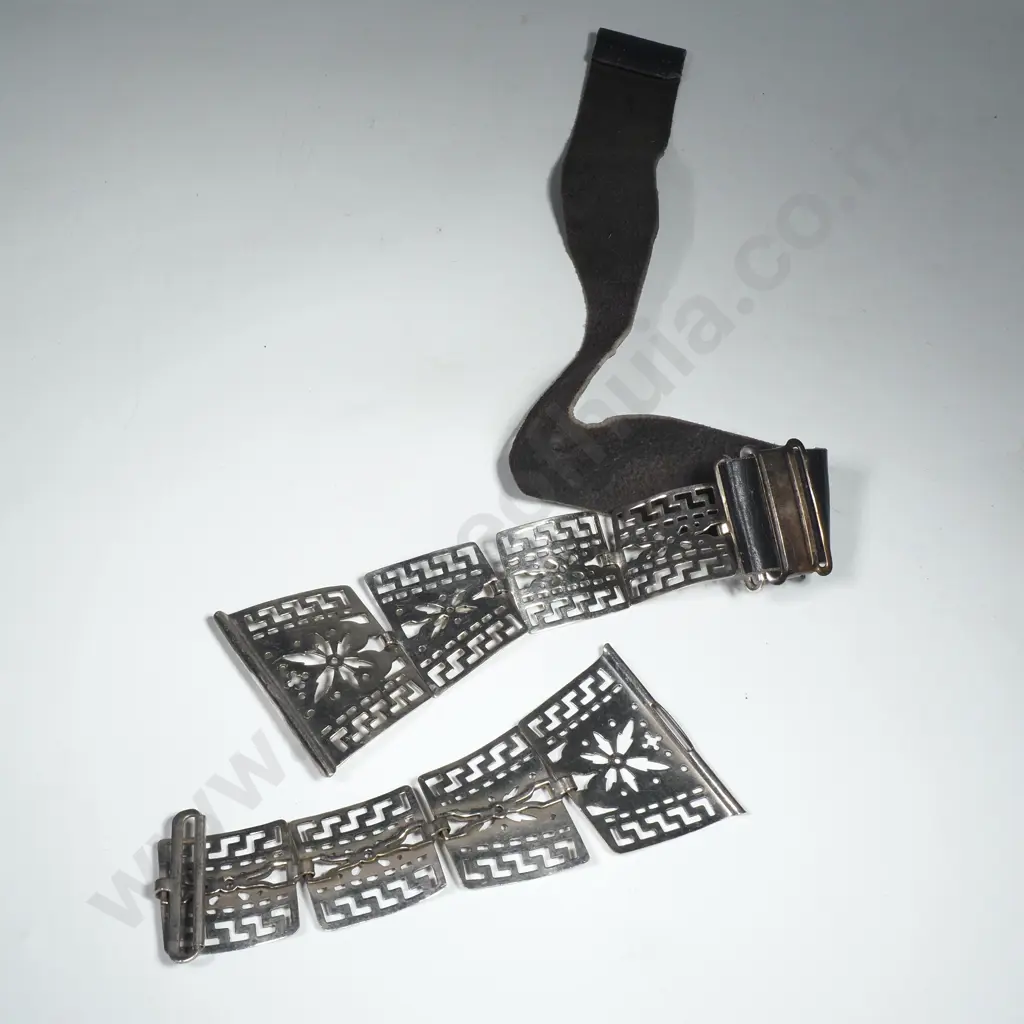 Antique S/P Nurses Belt - Circa 1910 Image 1++