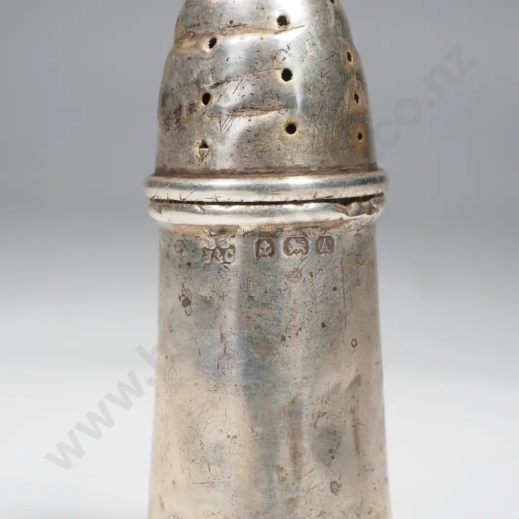 Antique Sterling Silver Pepper Pot Image 1++